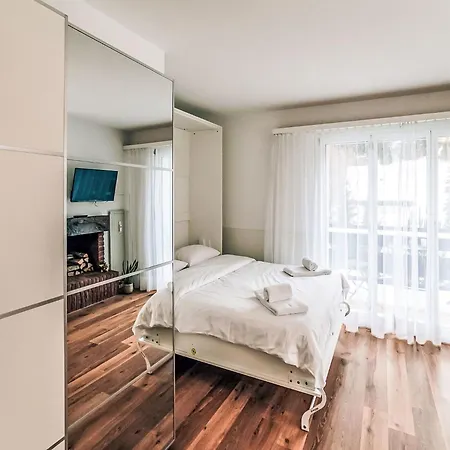 Laret 6-11 By Interhome Daire *