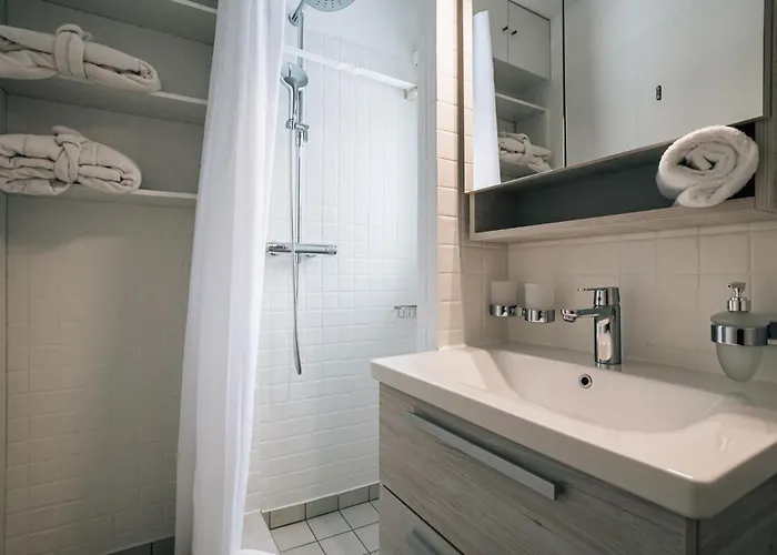 Casa Laret 6 * لاكس